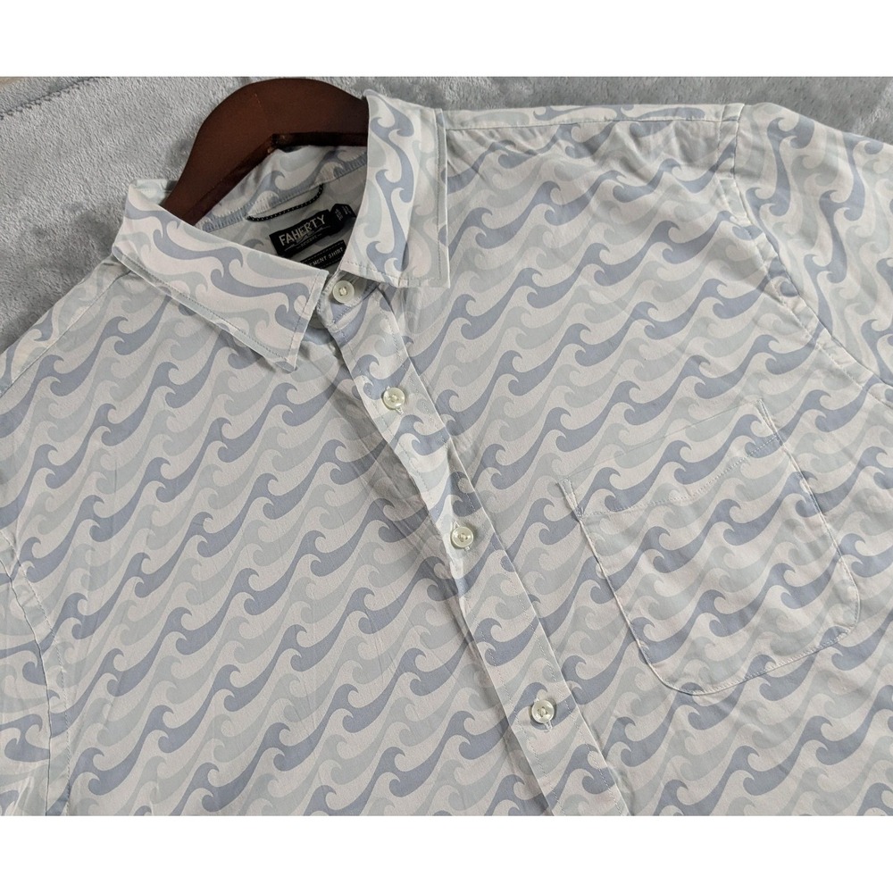 Faherty Reserve Movement Shirt Men XL Wave Print Short Sleeve Button Up Nautical